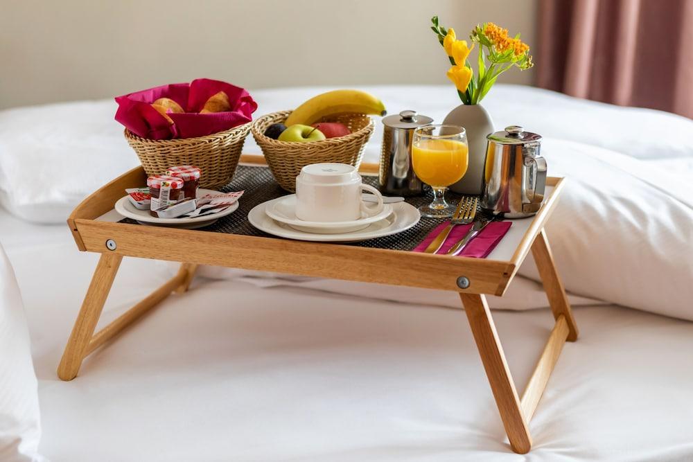 Hotel Cornavin Geneva